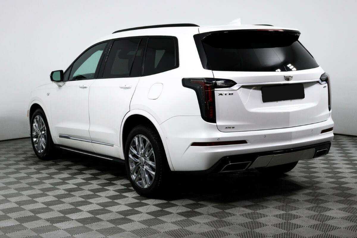 Купить Cadillac XT6 с пробегом. Фото: #6