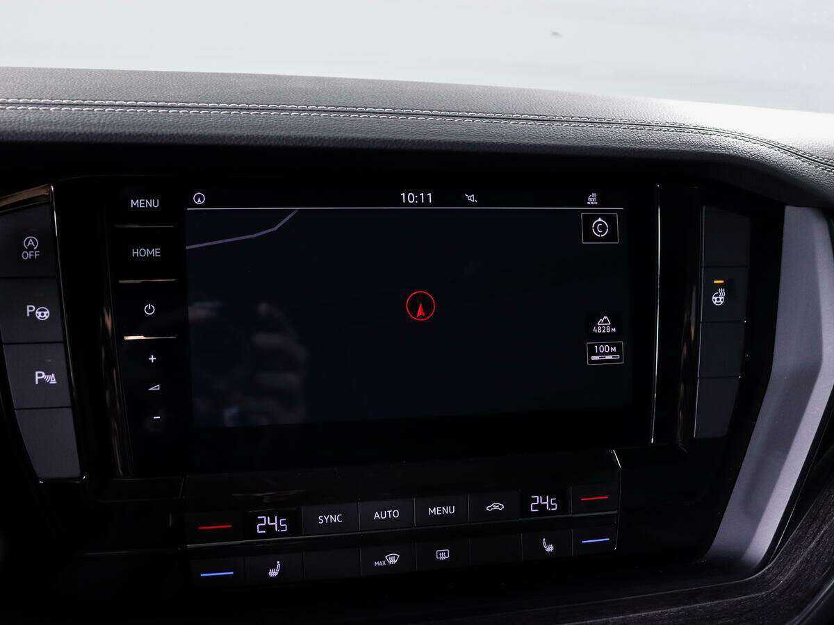 Купить Volkswagen Touareg с пробегом. Фото: #14