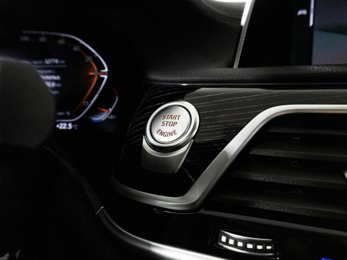 Купить BMW 7 серии с пробегом. Фото: #22