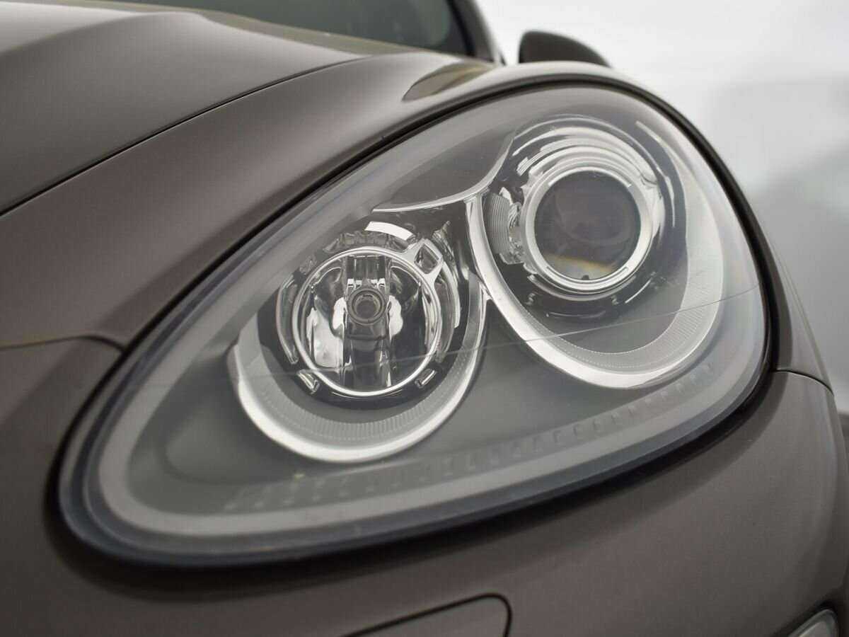 Купить Porsche Cayenne с пробегом. Фото: #6