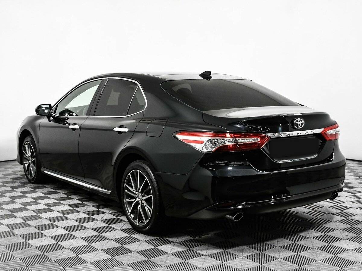 Купить Toyota Camry с пробегом. Фото: #6