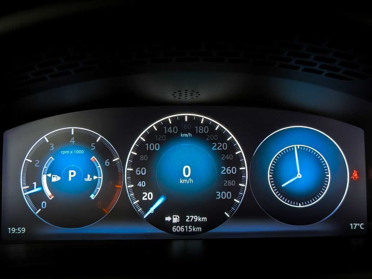 Купить Jaguar XJ с пробегом. Фото: #12