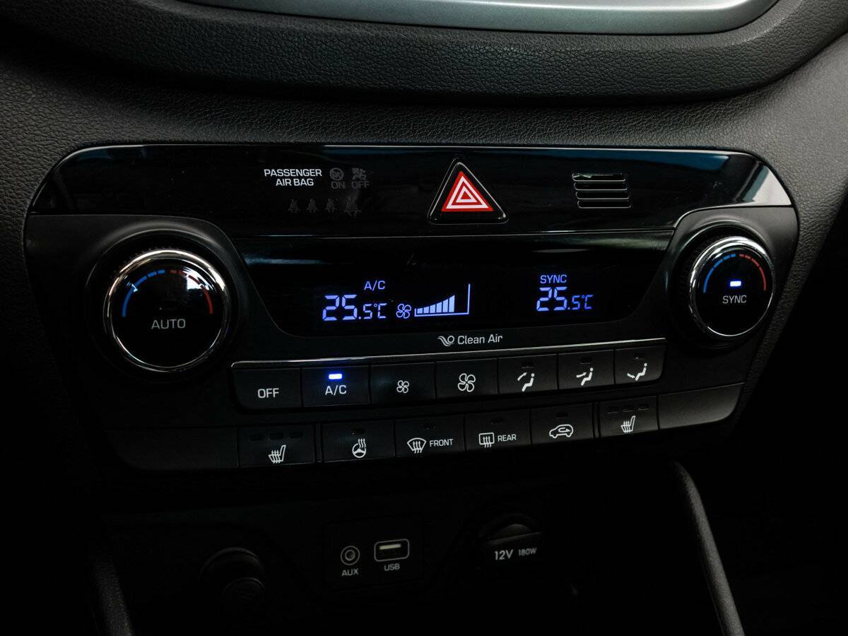 Купить Hyundai Tucson с пробегом. Фото: #13
