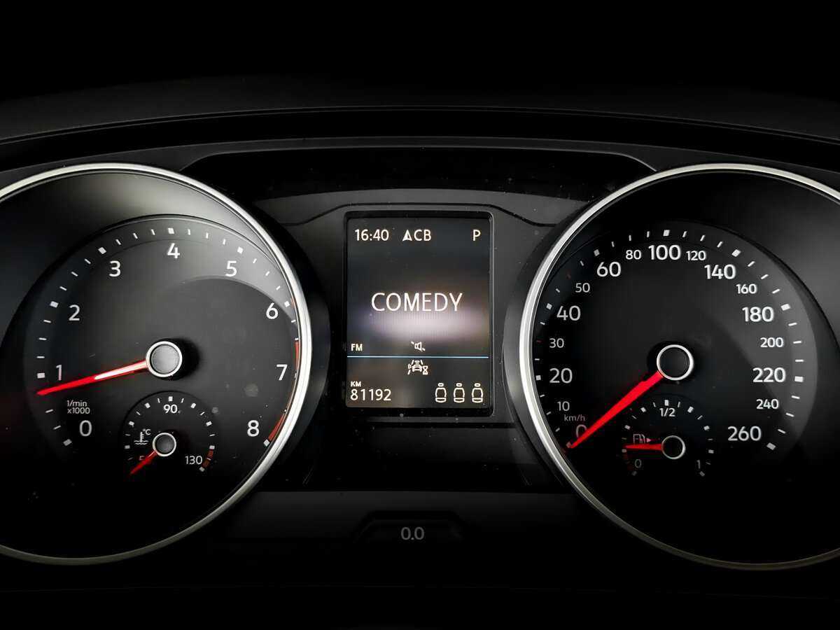 Купить Volkswagen Tiguan с пробегом. Фото: #10