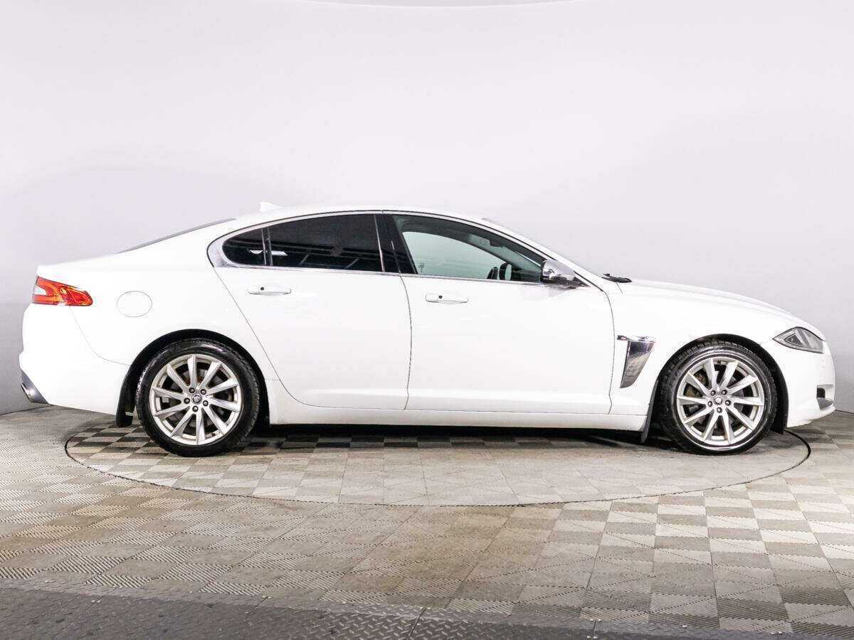 Купить Jaguar XF с пробегом. Фото: #3