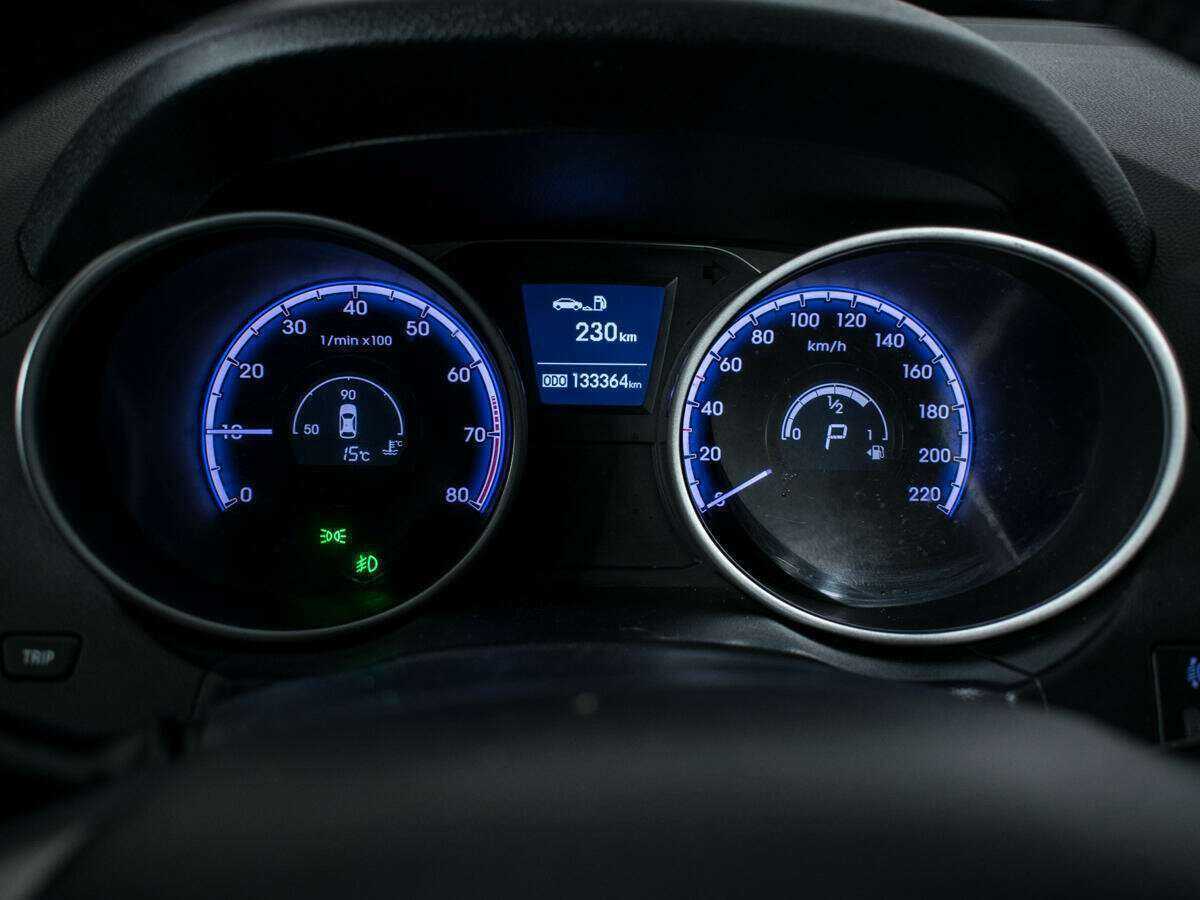 Купить Hyundai ix35 с пробегом. Фото: #10