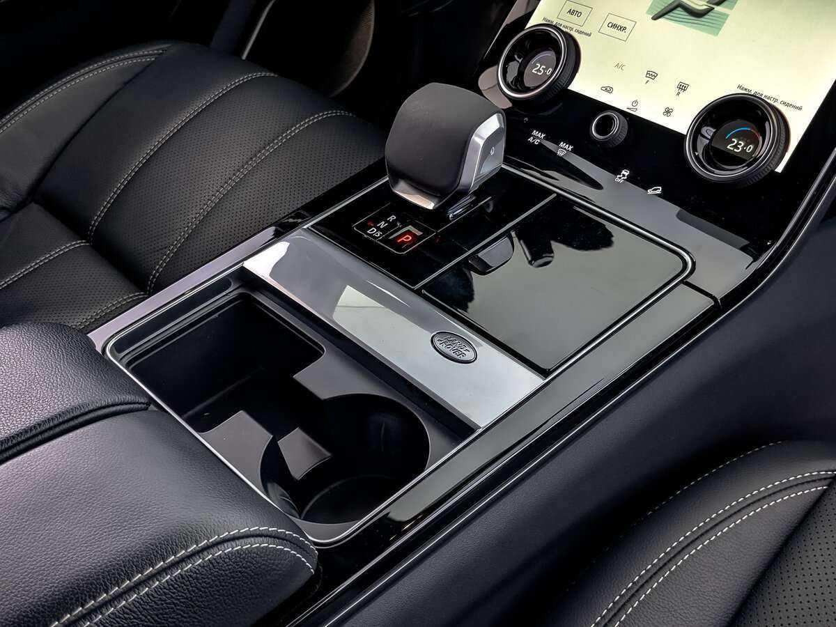 Купить Land Rover Range Rover Velar с пробегом. Фото: #21