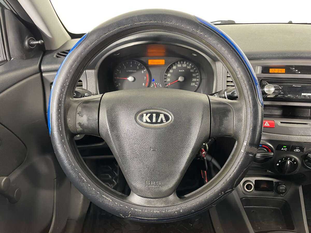 Купить Kia Rio с пробегом. Фото: #10