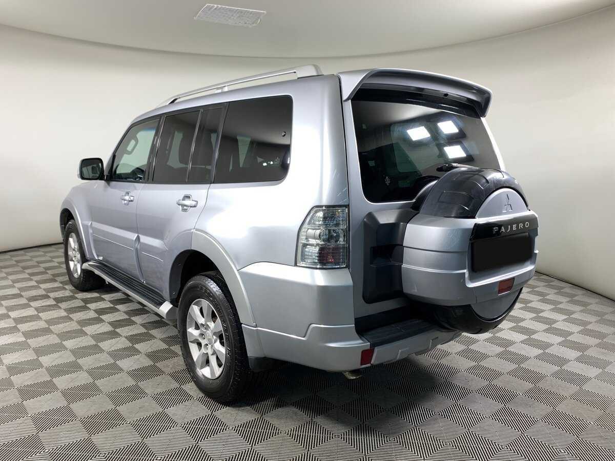 Купить Mitsubishi Pajero с пробегом. Фото: #6