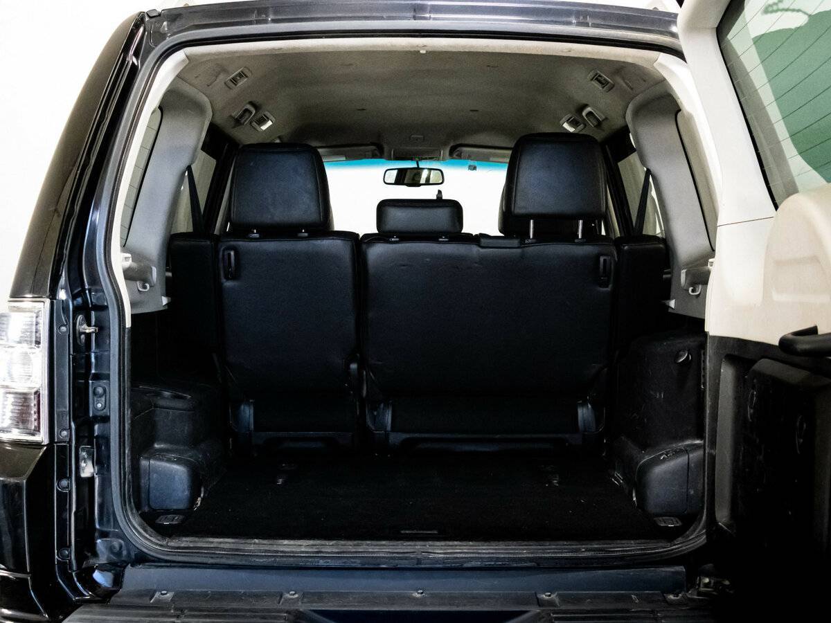 Купить Mitsubishi Pajero с пробегом. Фото: #13
