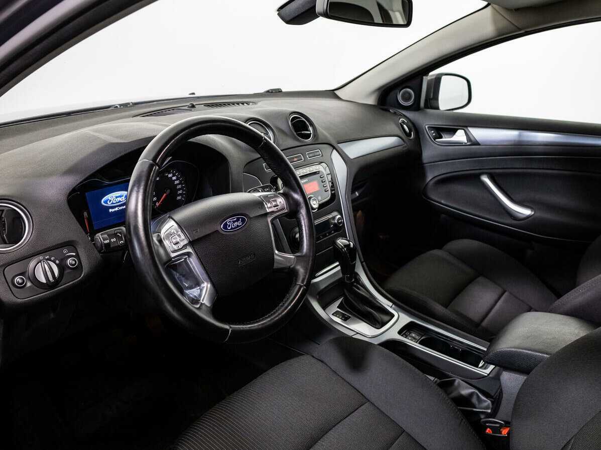 Купить Ford Mondeo с пробегом. Фото: #10