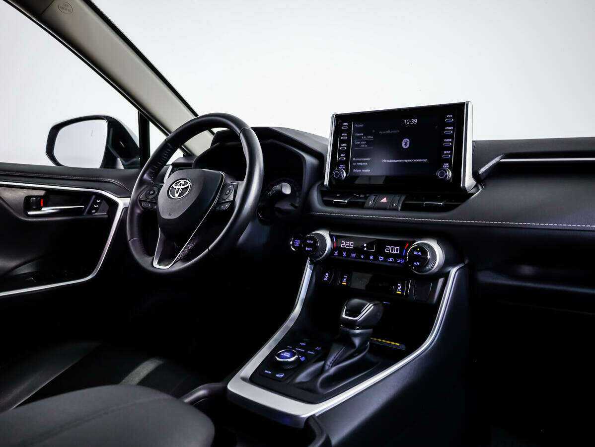Купить Toyota RAV4 с пробегом. Фото: #7