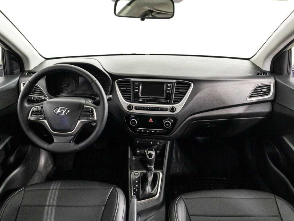 Купить Hyundai Solaris с пробегом. Фото: #12
