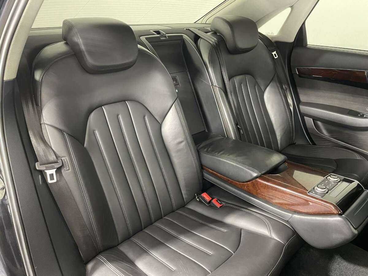 Купить Audi A8 с пробегом. Фото: #15