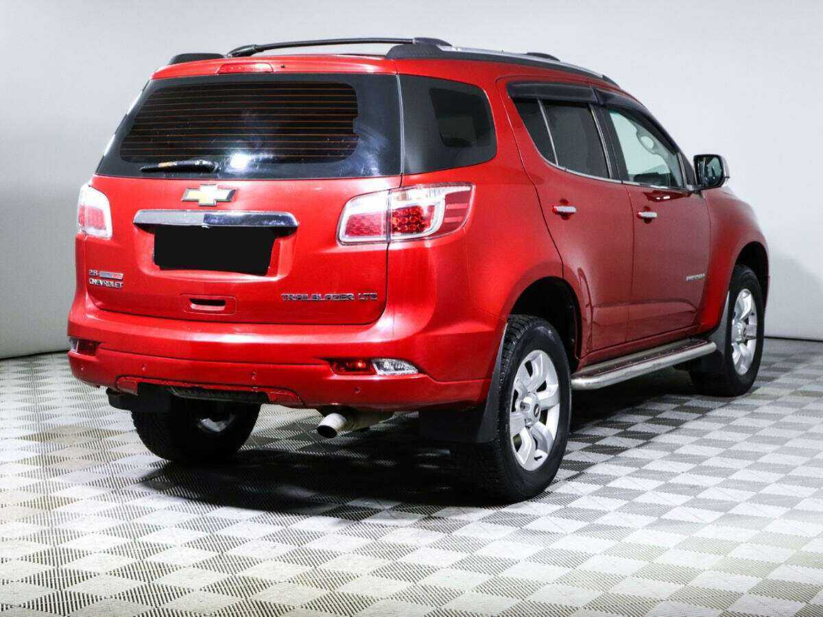 Купить Chevrolet TrailBlazer с пробегом. Фото: #4