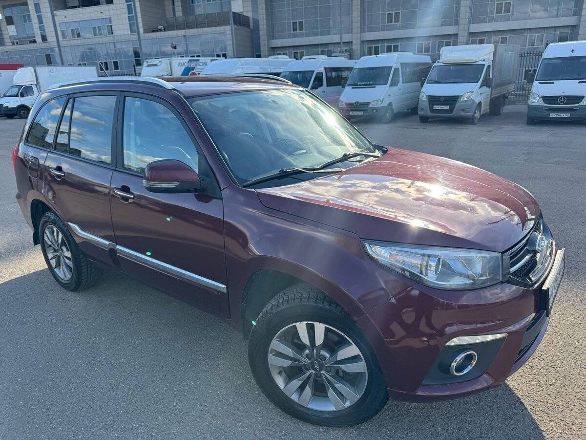 Купить Chery Tiggo 3 с пробегом. Посмотреть фото