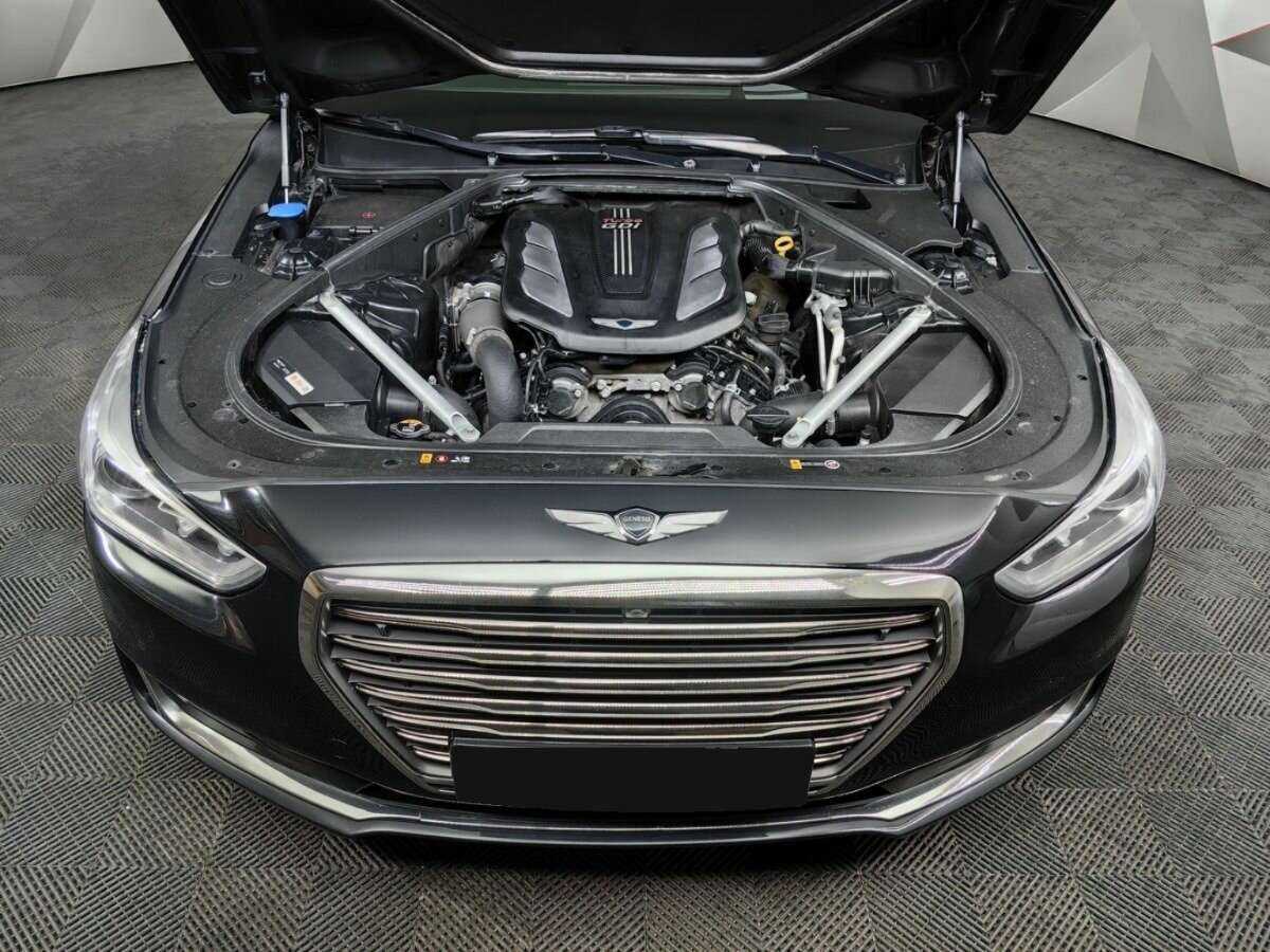 Купить Genesis G90 с пробегом. Фото: #17