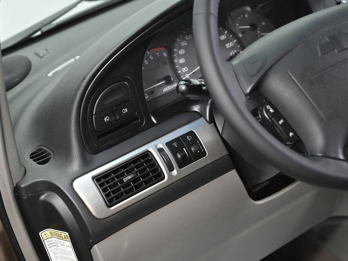 Купить Chevrolet Rezzo с пробегом. Фото: #7