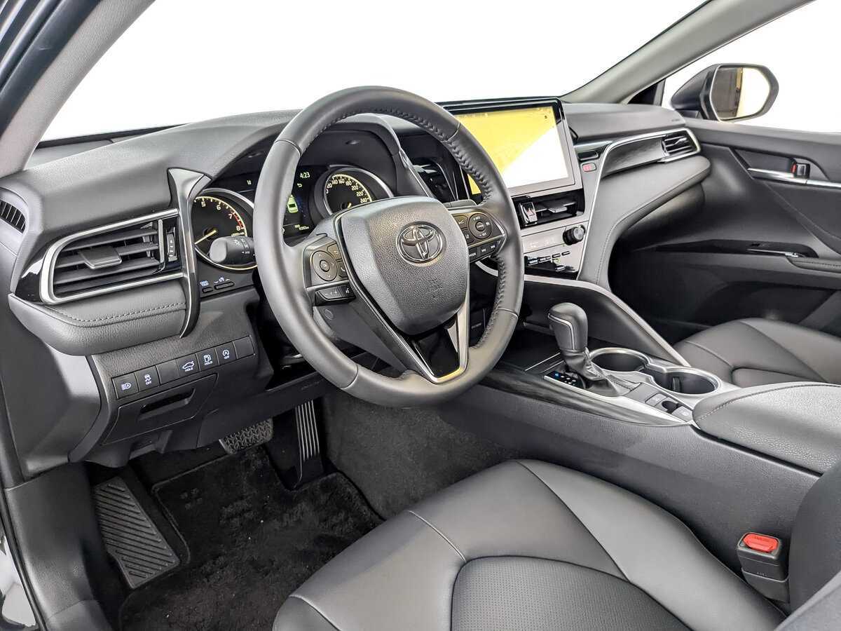 Купить Toyota Camry с пробегом. Фото: #12
