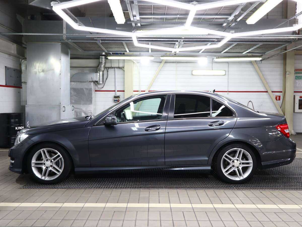Купить Mercedes-Benz C-Класс с пробегом. Фото: #4