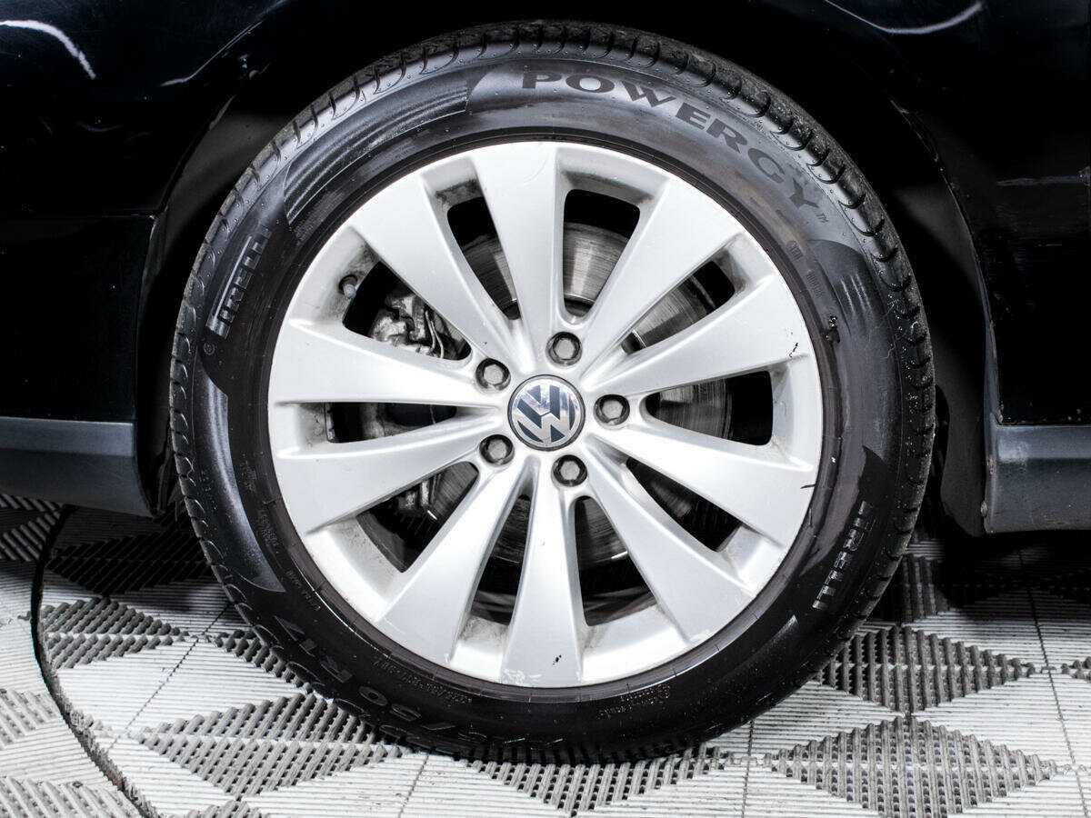 Купить Volkswagen Passat с пробегом. Фото: #15