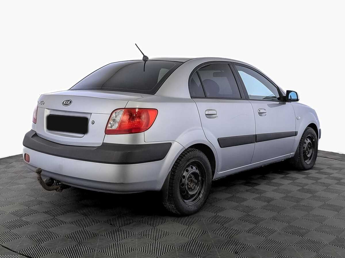Купить Kia Rio с пробегом. Фото: #4