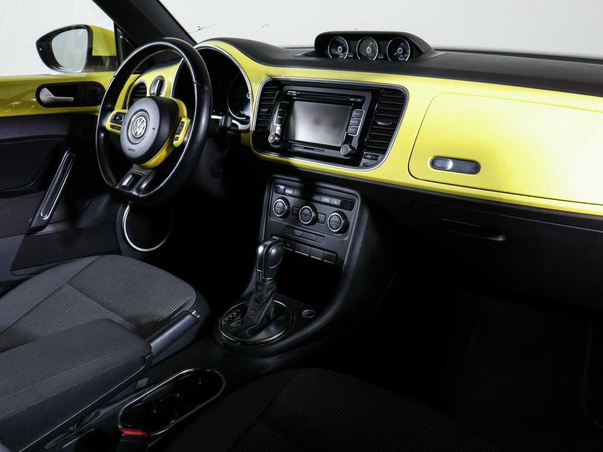 Купить Volkswagen Beetle с пробегом. Фото: #8