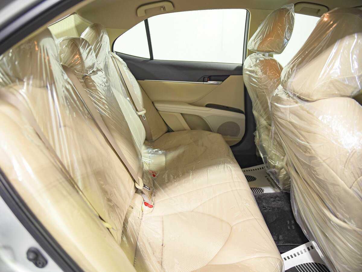 Купить Toyota Camry с пробегом. Фото: #14