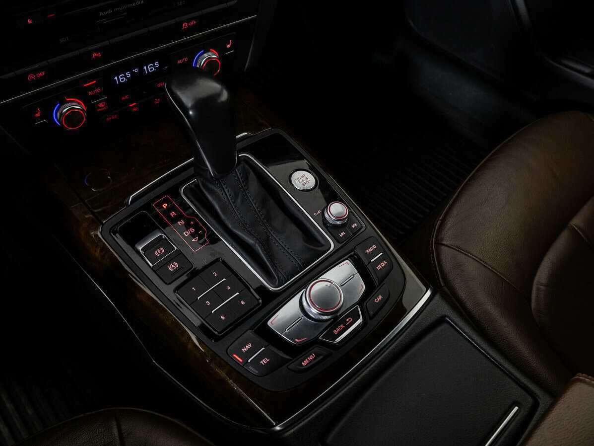 Купить Audi A6 с пробегом. Фото: #17