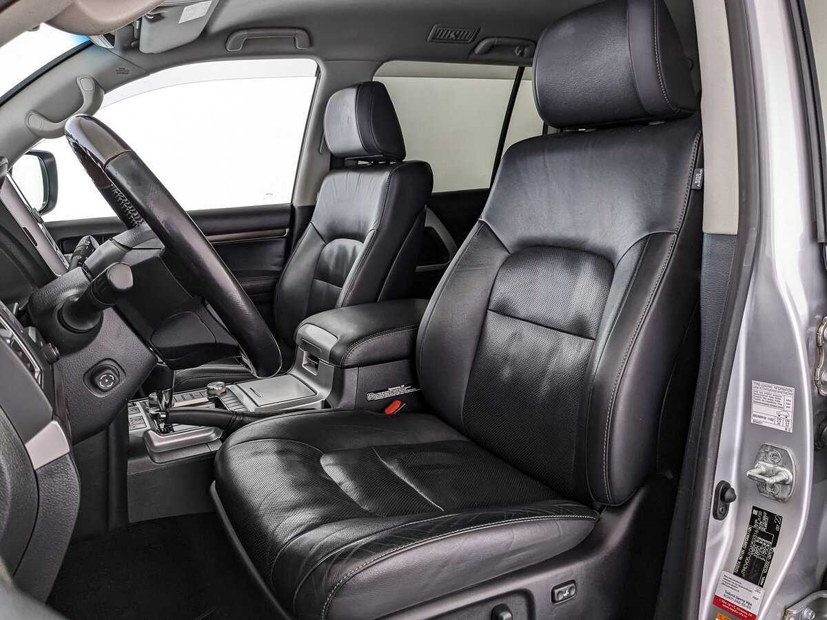 Купить Toyota Land Cruiser с пробегом. Фото: #15