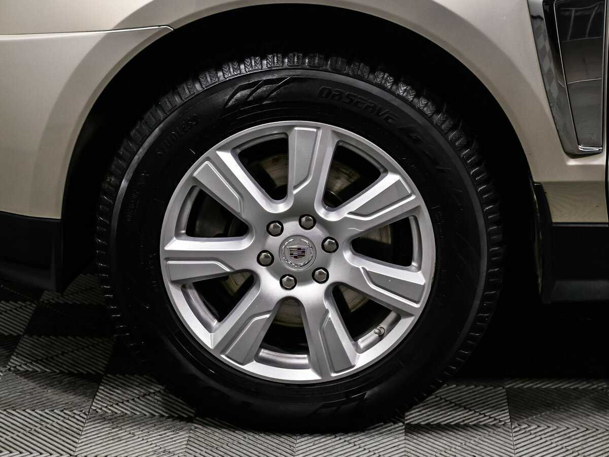 Купить Cadillac SRX с пробегом. Фото: #14