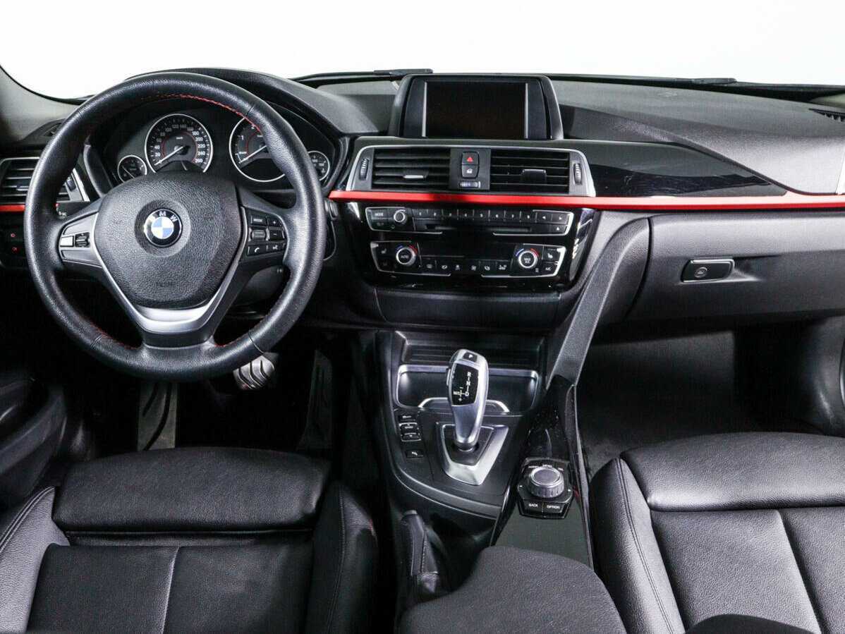 Купить BMW 3 серии с пробегом. Фото: #9