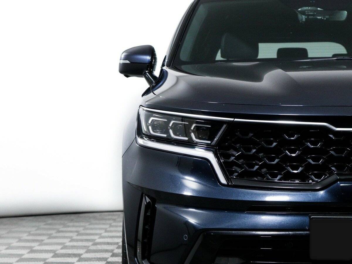 Купить Kia Sorento с пробегом. Фото: #17