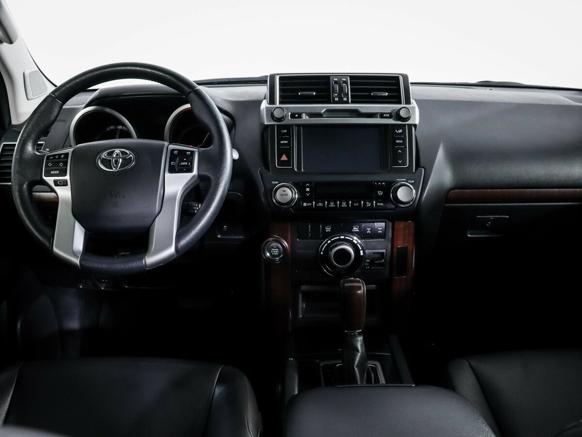 Купить Toyota Land Cruiser Prado с пробегом. Фото: #8