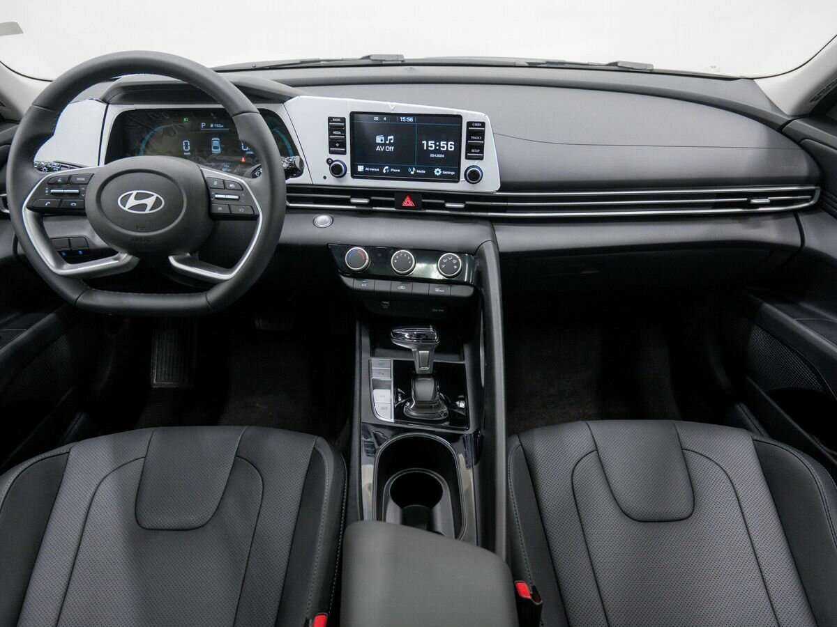 Купить Hyundai Elantra с пробегом. Фото: #10