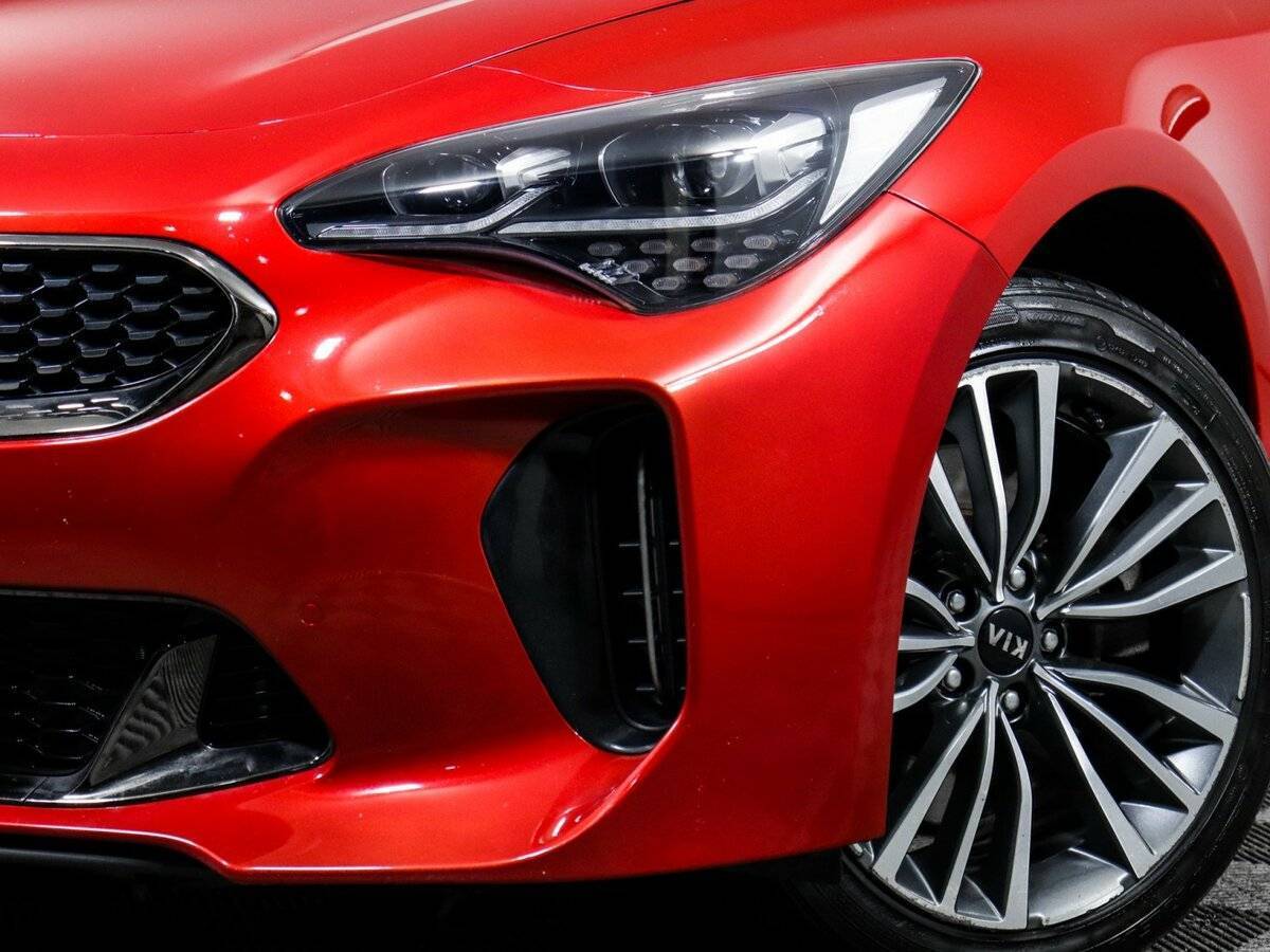 Купить Kia Stinger с пробегом. Фото: #11