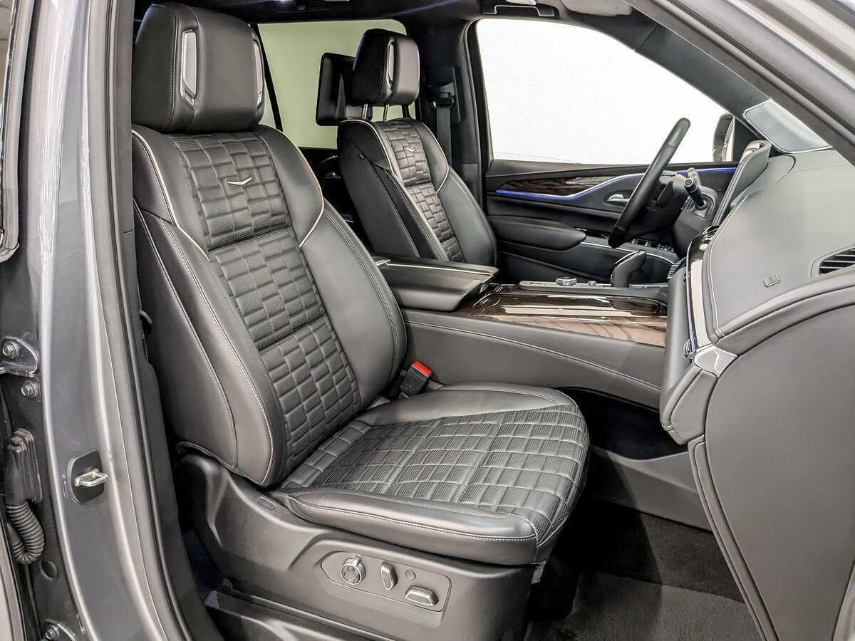 Купить Cadillac Escalade с пробегом. Фото: #20