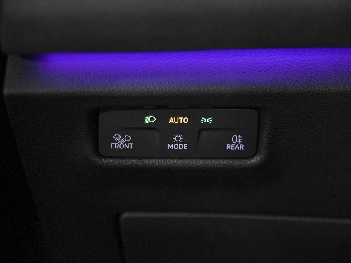 Купить Volkswagen Tiguan с пробегом. Фото: #15