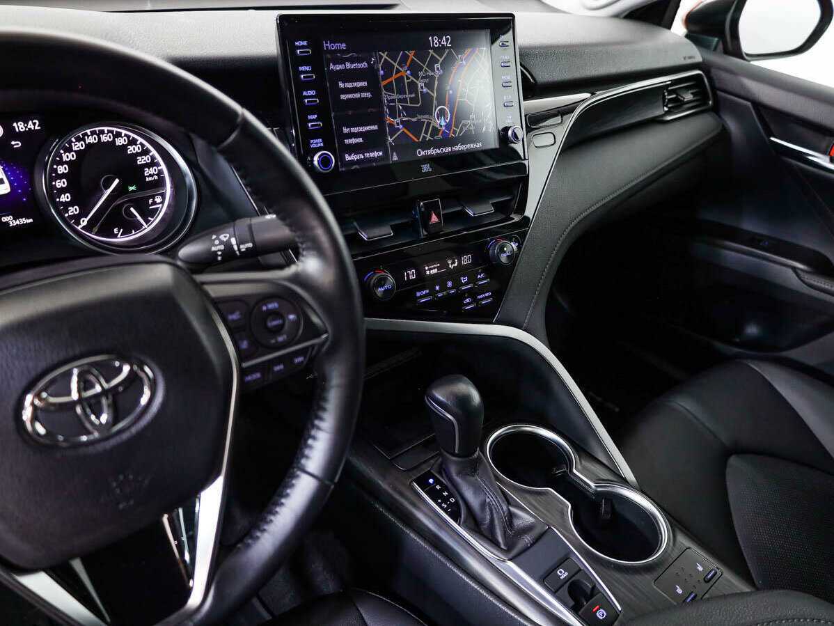 Купить Toyota Camry с пробегом. Фото: #11