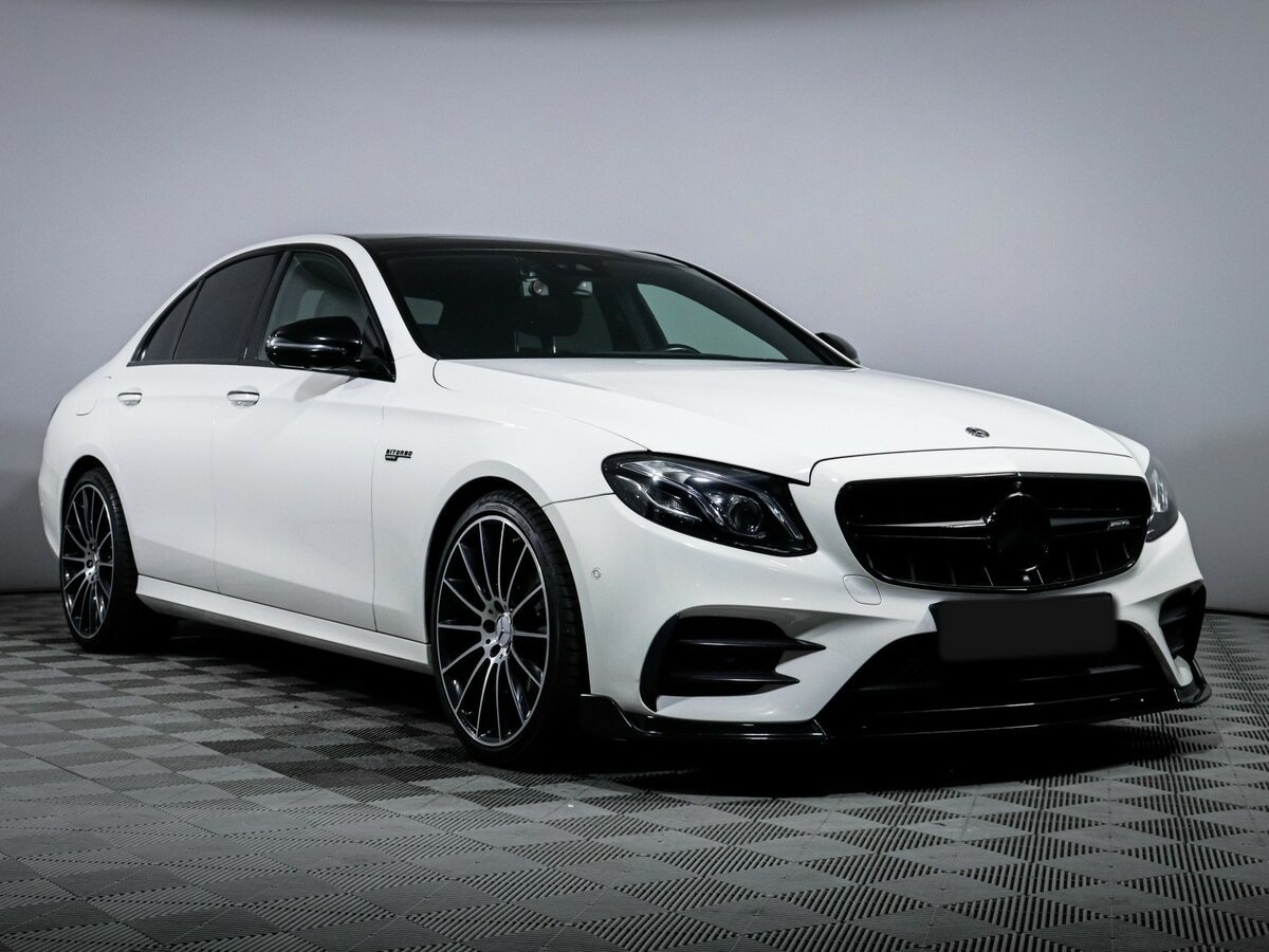 Купить Mercedes-Benz E-Класс AMG с пробегом. Фото: #2