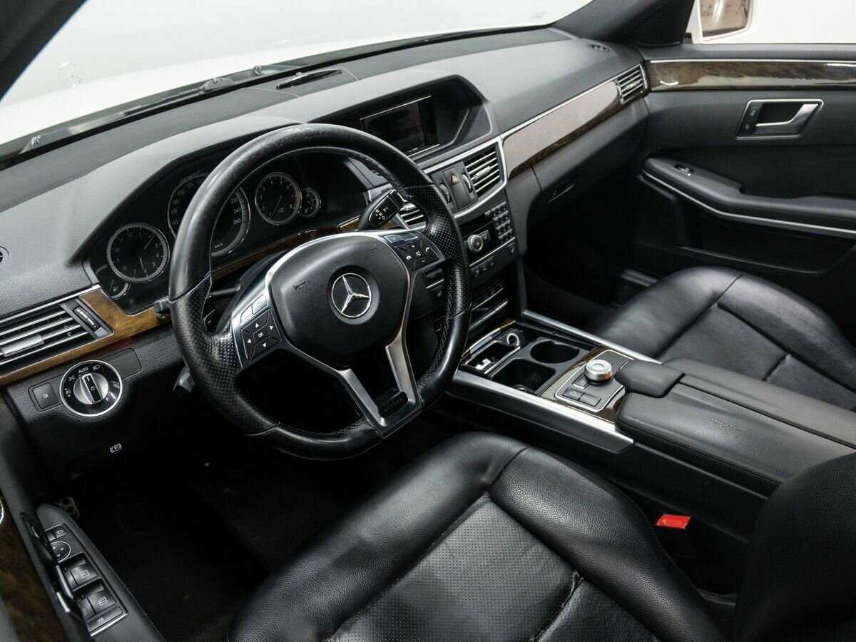 Купить Mercedes-Benz E-Класс с пробегом. Фото: #13