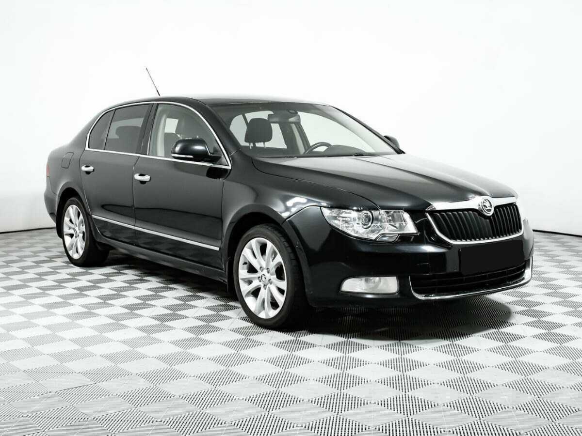 Купить Skoda Superb с пробегом. Фото: #2