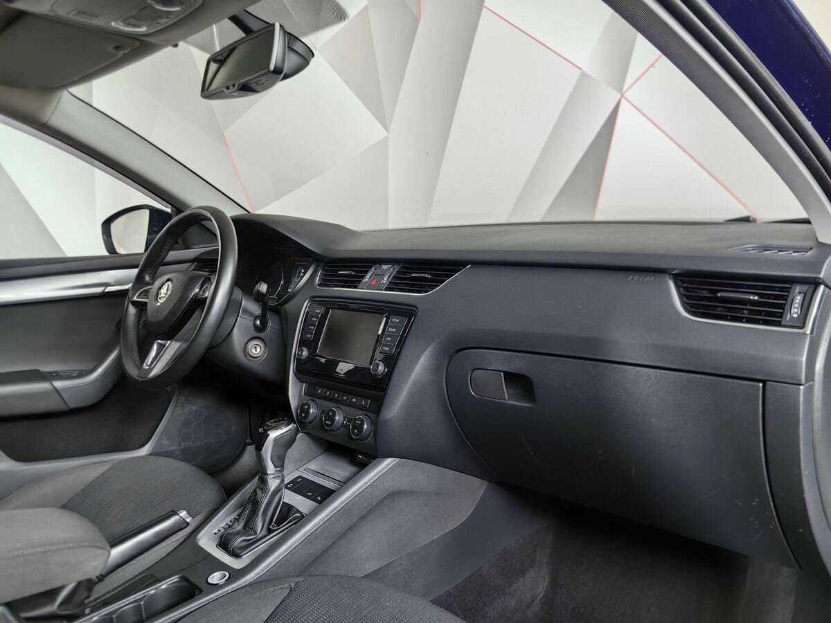 Купить Skoda Octavia с пробегом. Фото: #8