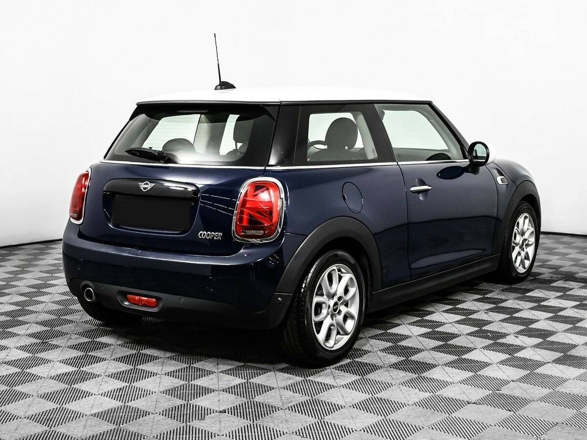 Купить Mini Hatch с пробегом. Фото: #4
