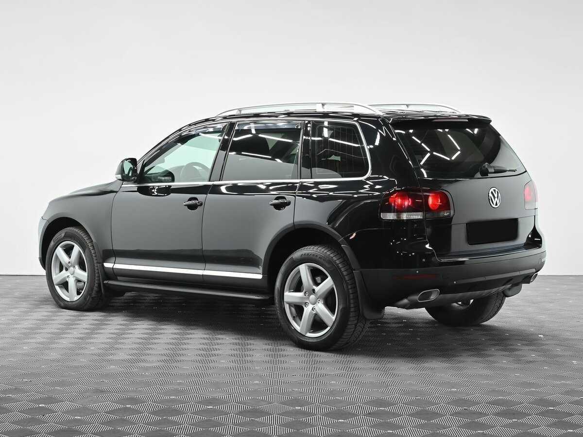 Купить Volkswagen Touareg с пробегом. Фото: #2
