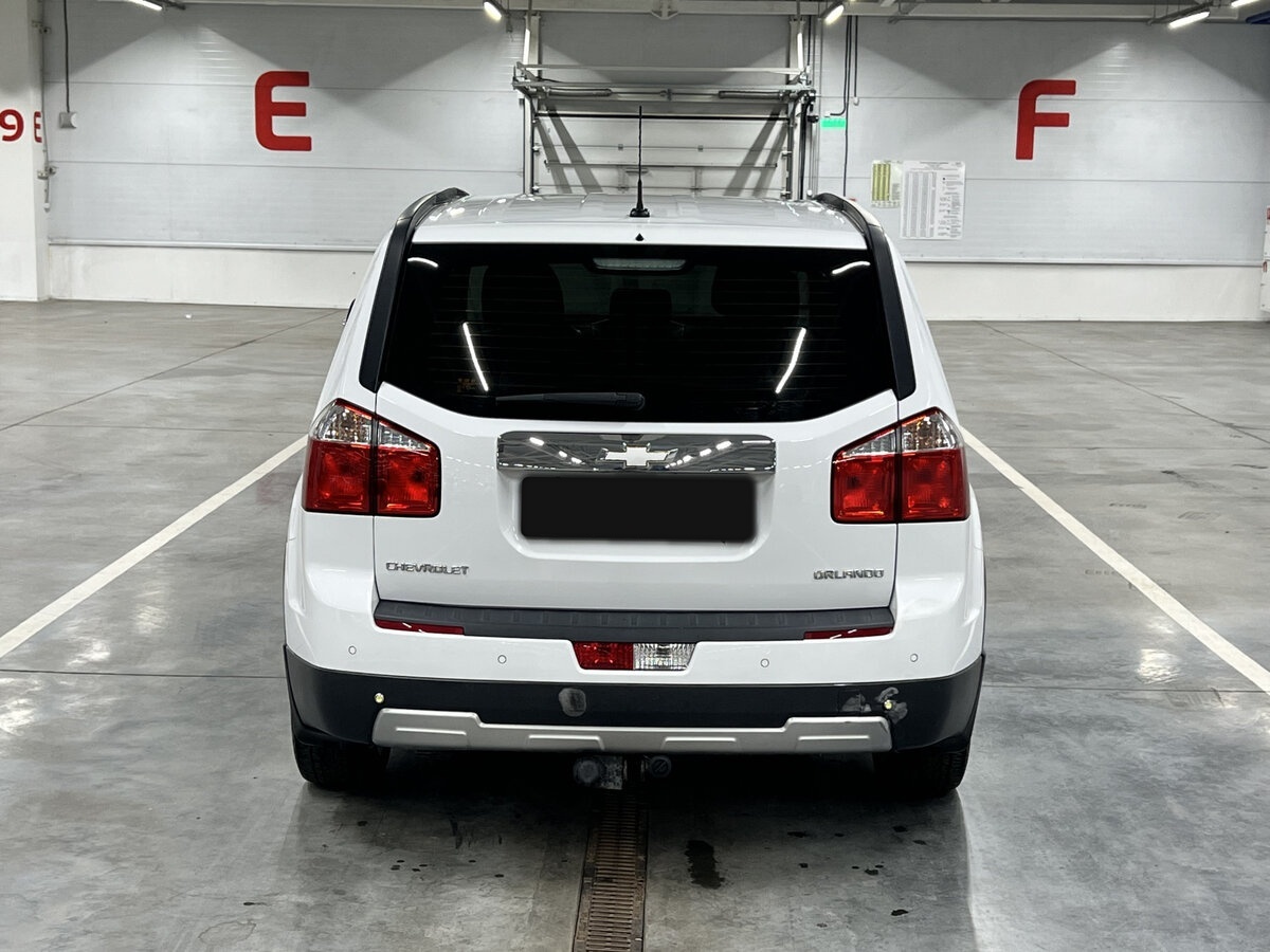Купить Chevrolet Orlando с пробегом. Фото: #5
