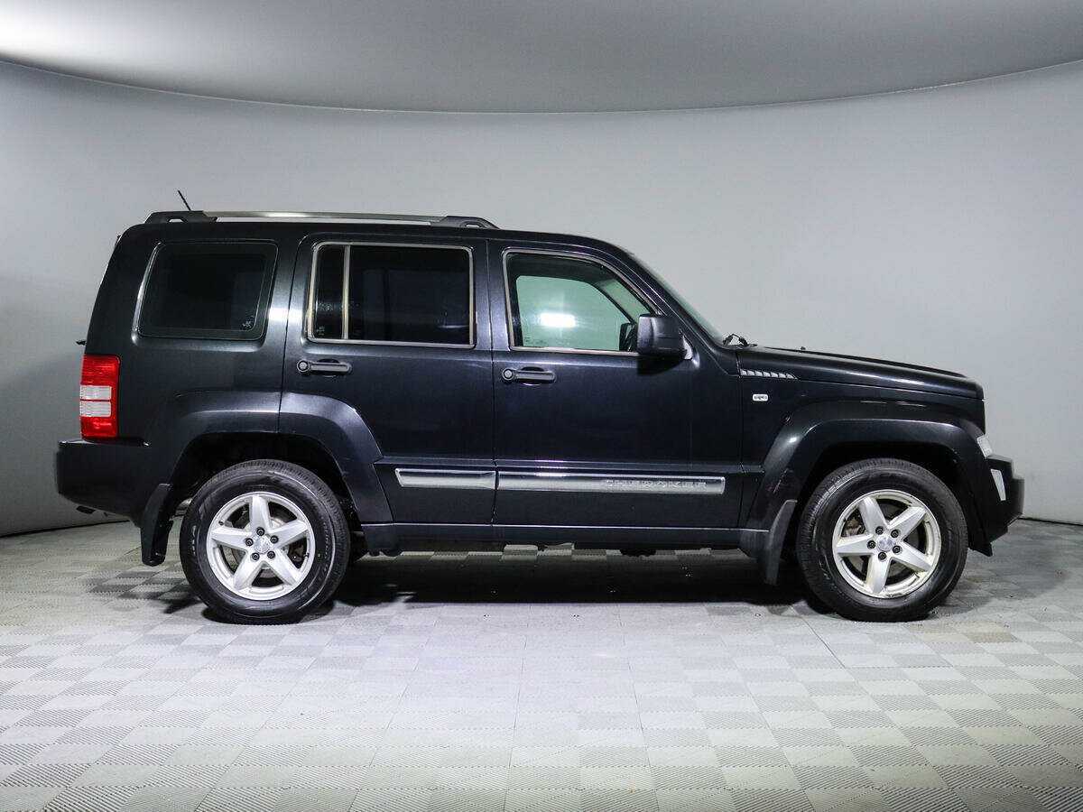 Купить Jeep Cherokee с пробегом. Фото: #2
