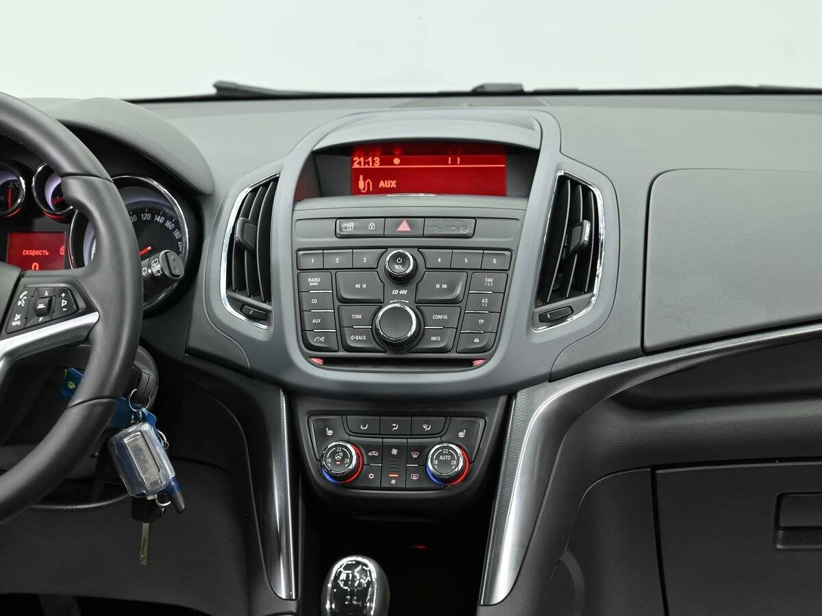Купить Opel Zafira с пробегом. Фото: #9