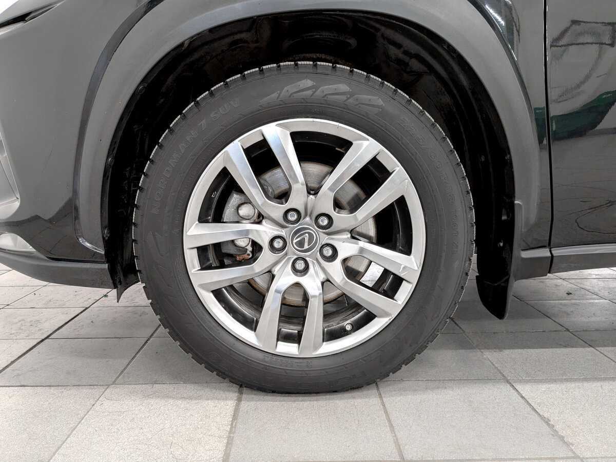Купить Lexus NX с пробегом. Фото: #17