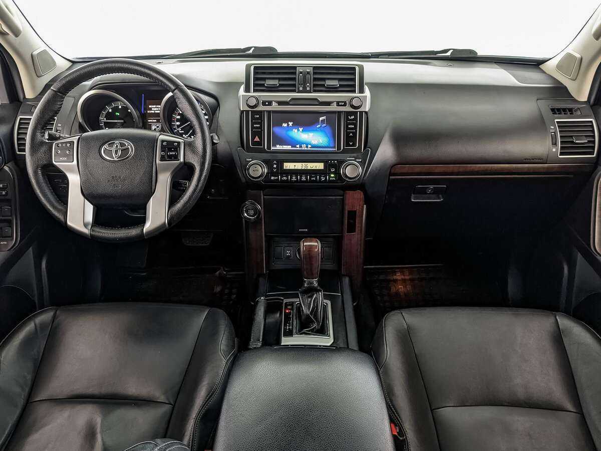 Купить Toyota Land Cruiser Prado с пробегом. Фото: #11